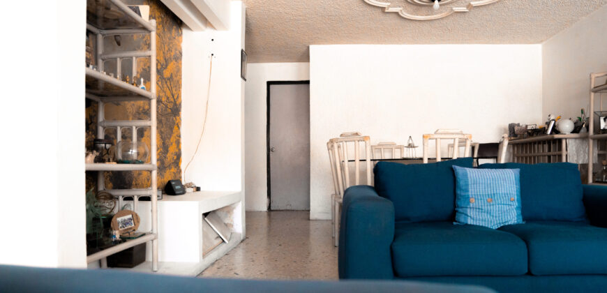 Casa en Venta, excelente para remodelar, en La Estancia