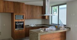 Estrena Casa en Renta, Cto. Bosques 345, Bosques Vallarta