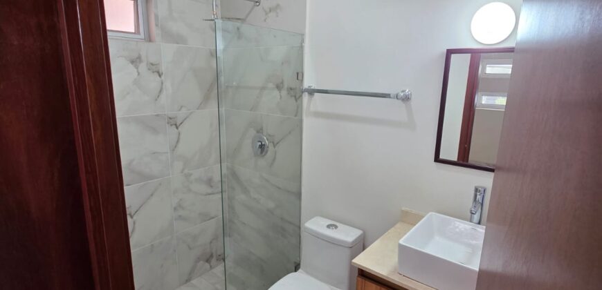 Estrena Casa en Renta, Cto. Bosques 345, Bosques Vallarta