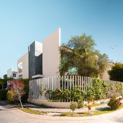 Casa en Venta, Av Sta Margarita  calle Culumus 125, Fracc. Valle Esmeralda