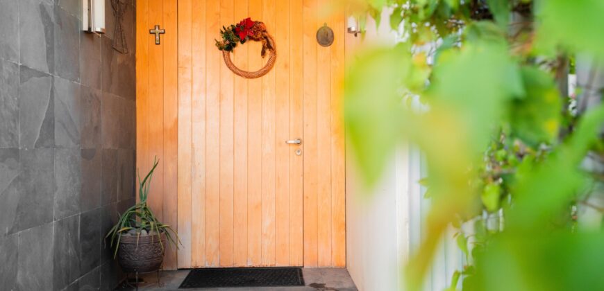 Casa en Venta, Av Sta Margarita  calle Culumus 125, Fracc. Valle Esmeralda