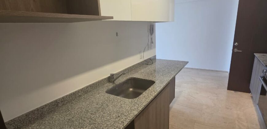 ESPECTACULAR DEPARTAMENTO EN TORRE ZENTRAL PISO 17, CON VISTAS AL CAMPO DE GOLF