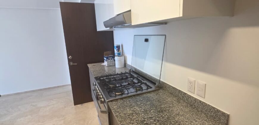 ESPECTACULAR DEPARTAMENTO EN TORRE ZENTRAL PISO 17, CON VISTAS AL CAMPO DE GOLF