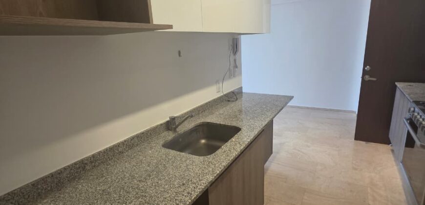 ESPECTACULAR DEPARTAMENTO EN TORRE ZENTRAL PISO 17, CON VISTAS AL CAMPO DE GOLF