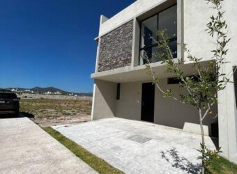 Venta Casa BOSQUES DE SANTA ANITA