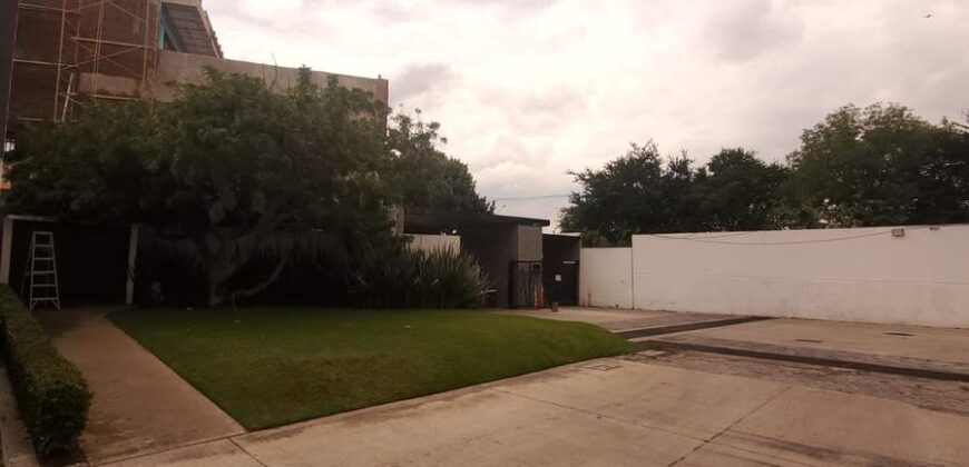 Venta casa en condomio Parques Zapopan